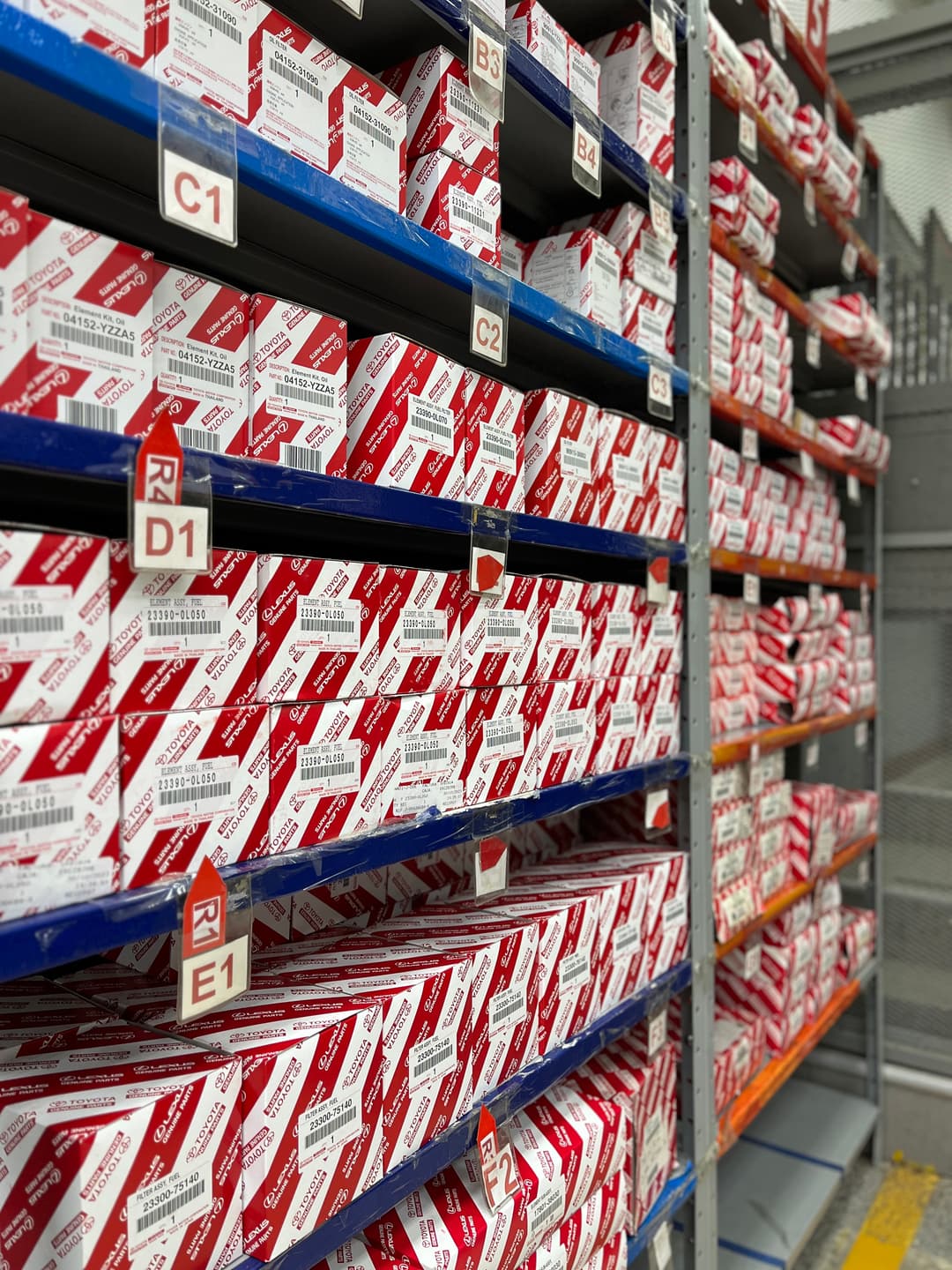 REPUESTOS Y ACCESORIOS ORIGINALES